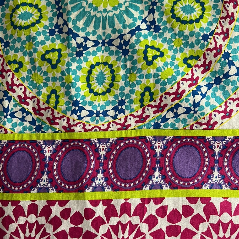 London Times Retro Colorful Kaleidoscope
Print Sleeveless Mini Shift Dress - Picture 5 of 5
